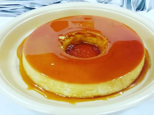 Pudim de leite​​​​​​​